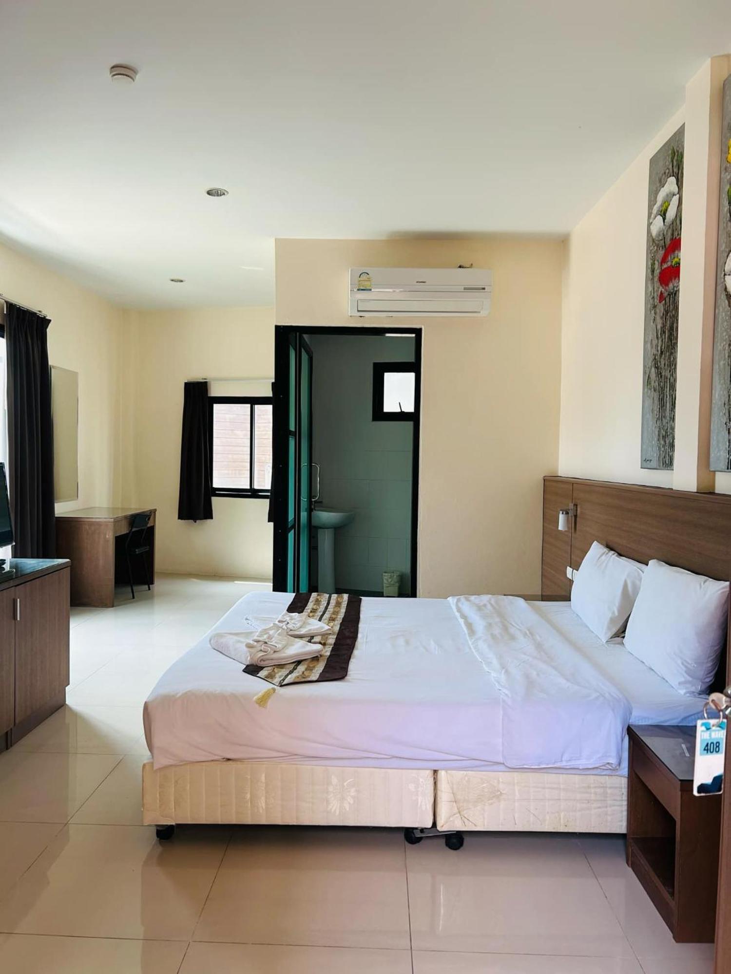 Royal Waves Hotel Patong Ngoại thất bức ảnh