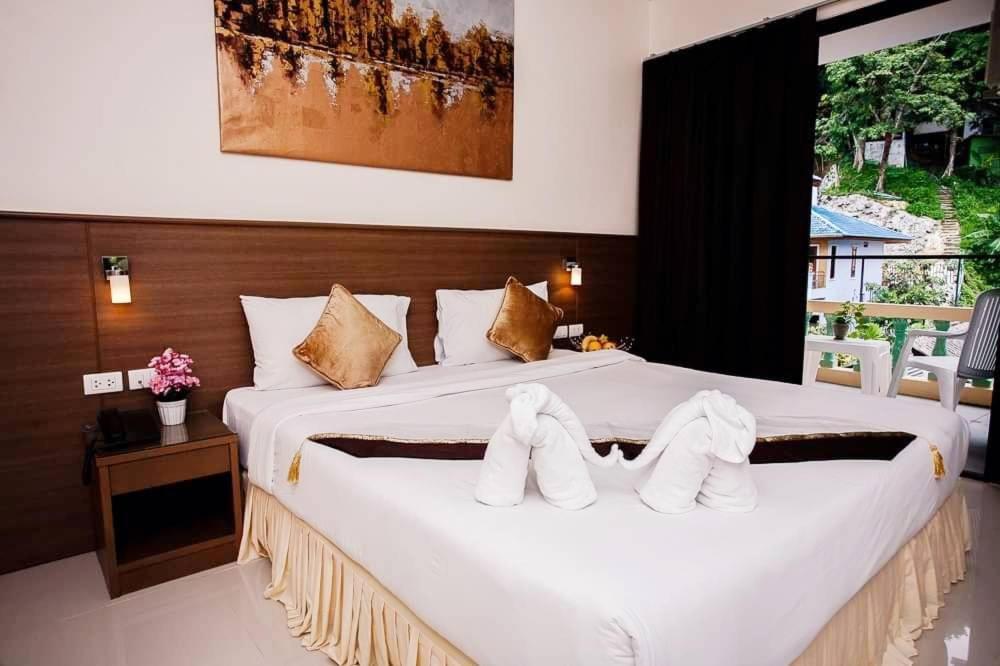 Royal Waves Hotel Patong Ngoại thất bức ảnh