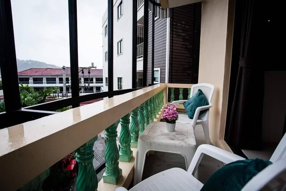 Royal Waves Hotel Patong Ngoại thất bức ảnh